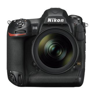 Nikon D5 XQD Corpo