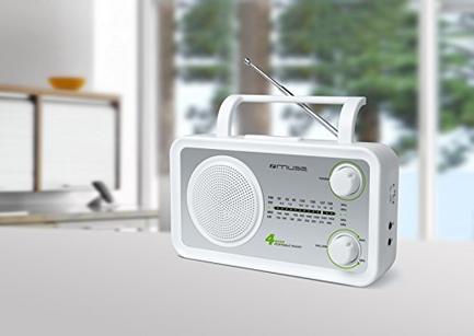 Rádio Portátil MUSE M-05SW (Prateado / Branco – Analógico – FM/MW/SW/LW – Pilhas)
