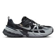 Nike – Sapatilhas de Mulher V2K Run Preto / Prata 41/9.5