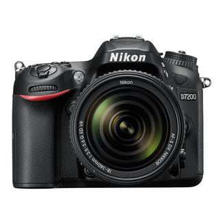 Nikon D7200 + AF-S DX 18-140mm f/3.5-5.6G ED VR