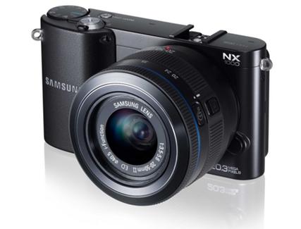 Máquina fotográfica SAMSUNG NX1000