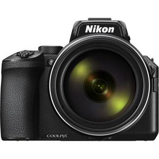 Máquina Fotográfica Bridge NIKON Coolpix P950 (Preto – 16 MP – ISO: 100 a 6400 – Zoom Ótico: 83x)