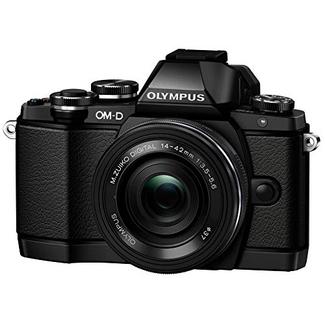 Máquina Fotográfica Mirrorless OLYMPUS E-M10 14-42mm EZ (16.1 – Sensor: Micro 4/3 – ISO: 100 a 25600)